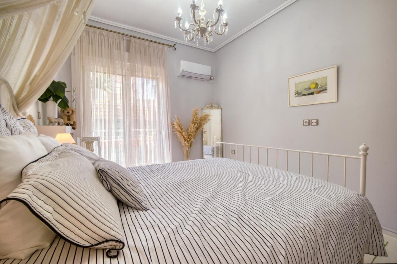 Luxury Zeas * Piraeus