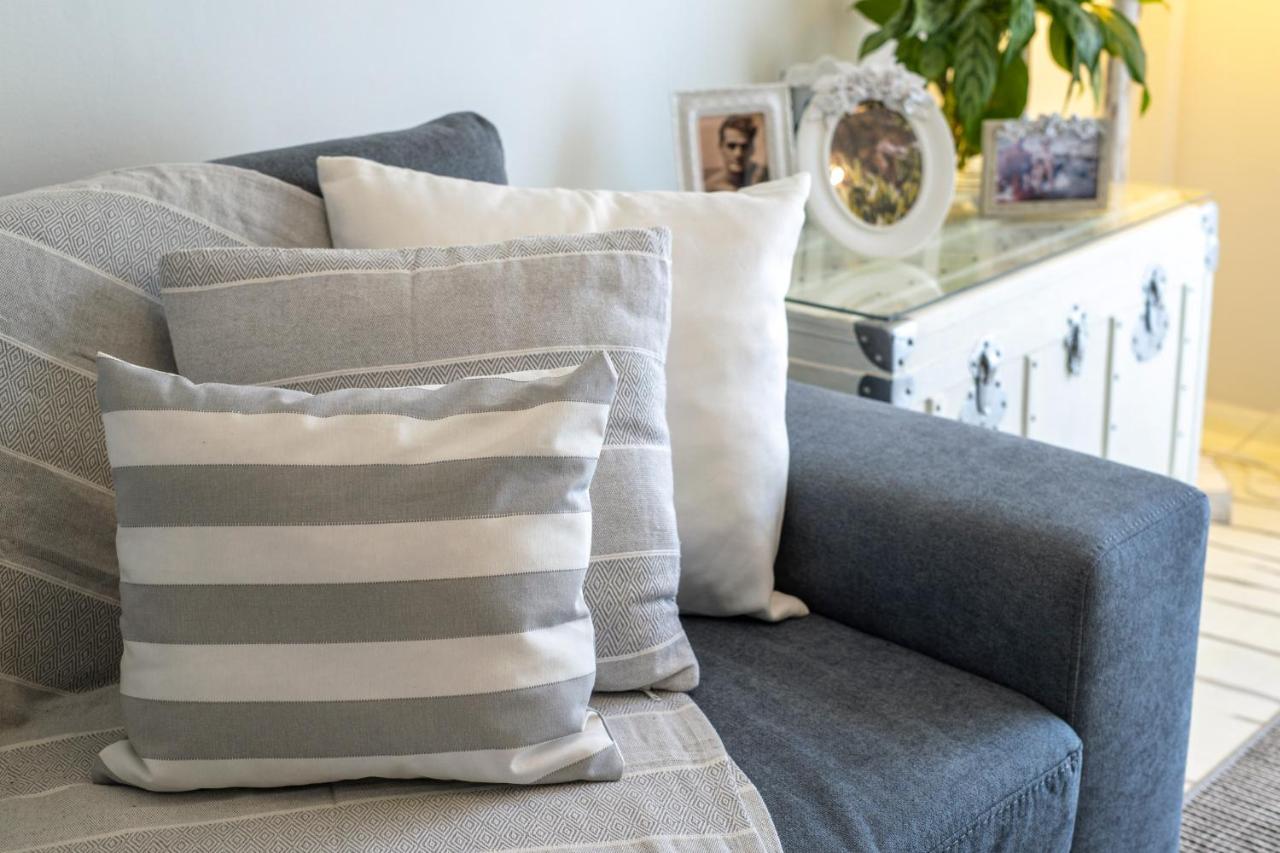 Luxury Zeas Apartment *